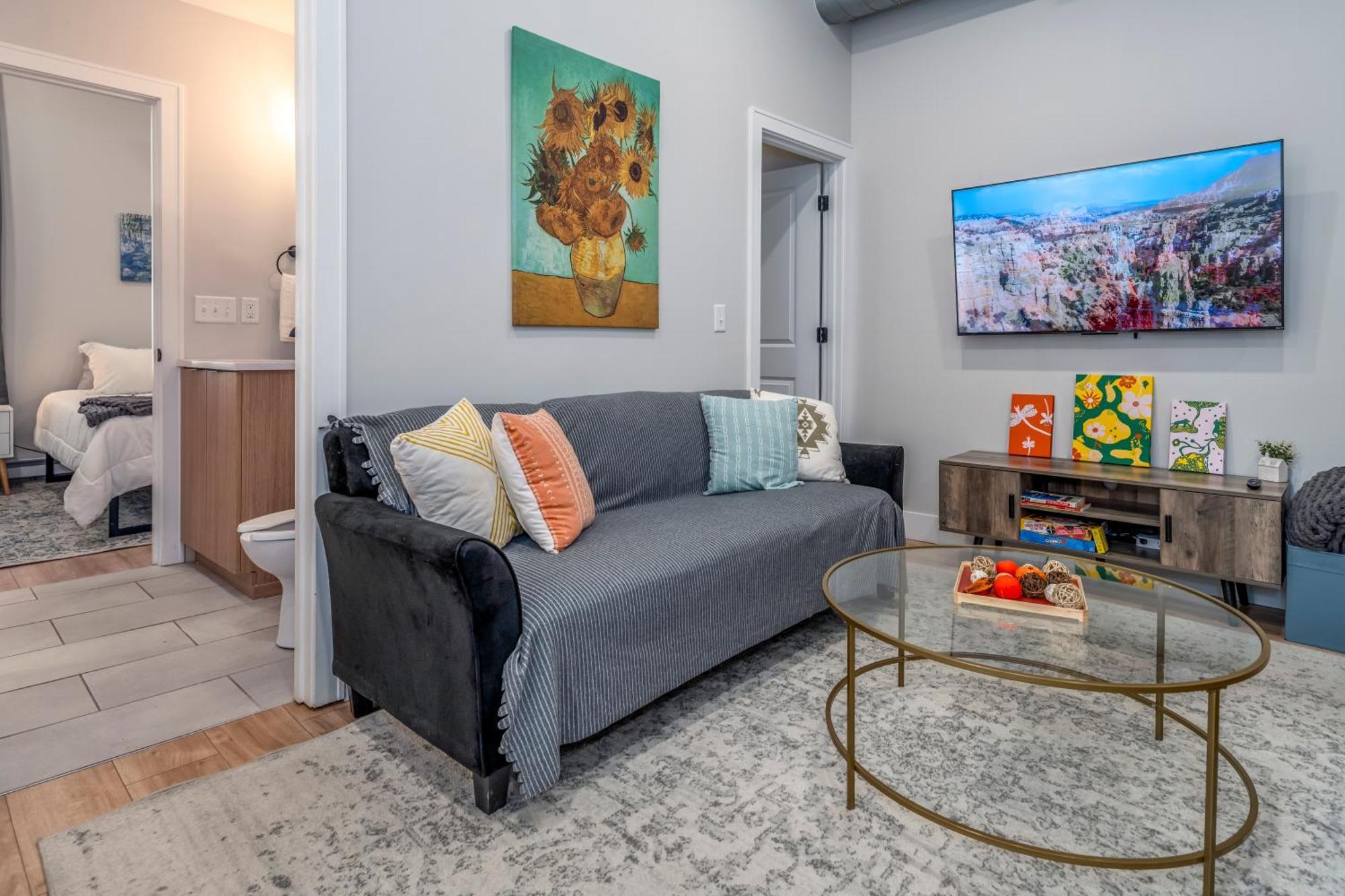 Prime Otr, 3 Lux Queen Beds, Two 55In Tvs, Steps To Tql, Findlay Market, Light Rail, Fast Wifi Cincinnati Buitenkant foto