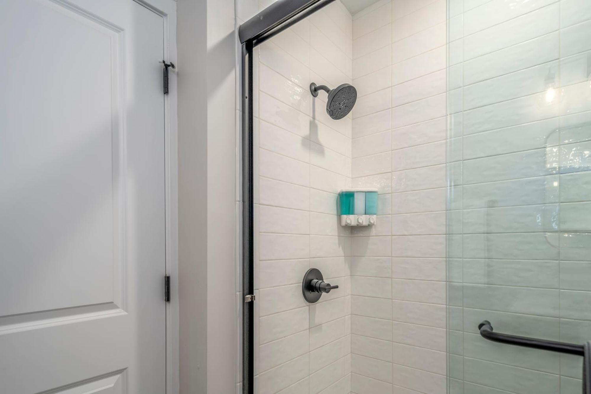 Prime Otr, 3 Lux Queen Beds, Two 55In Tvs, Steps To Tql, Findlay Market, Light Rail, Fast Wifi Cincinnati Buitenkant foto