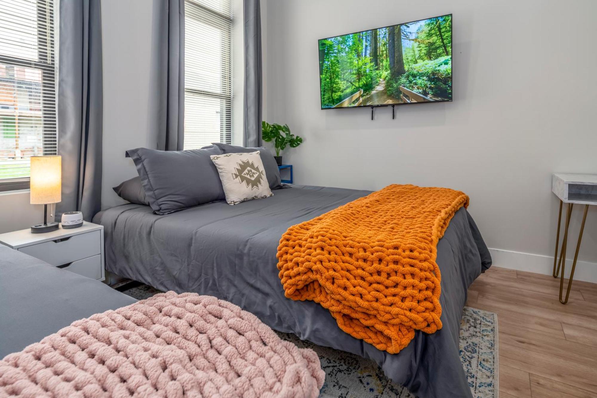 Prime Otr, 3 Lux Queen Beds, Two 55In Tvs, Steps To Tql, Findlay Market, Light Rail, Fast Wifi Cincinnati Buitenkant foto